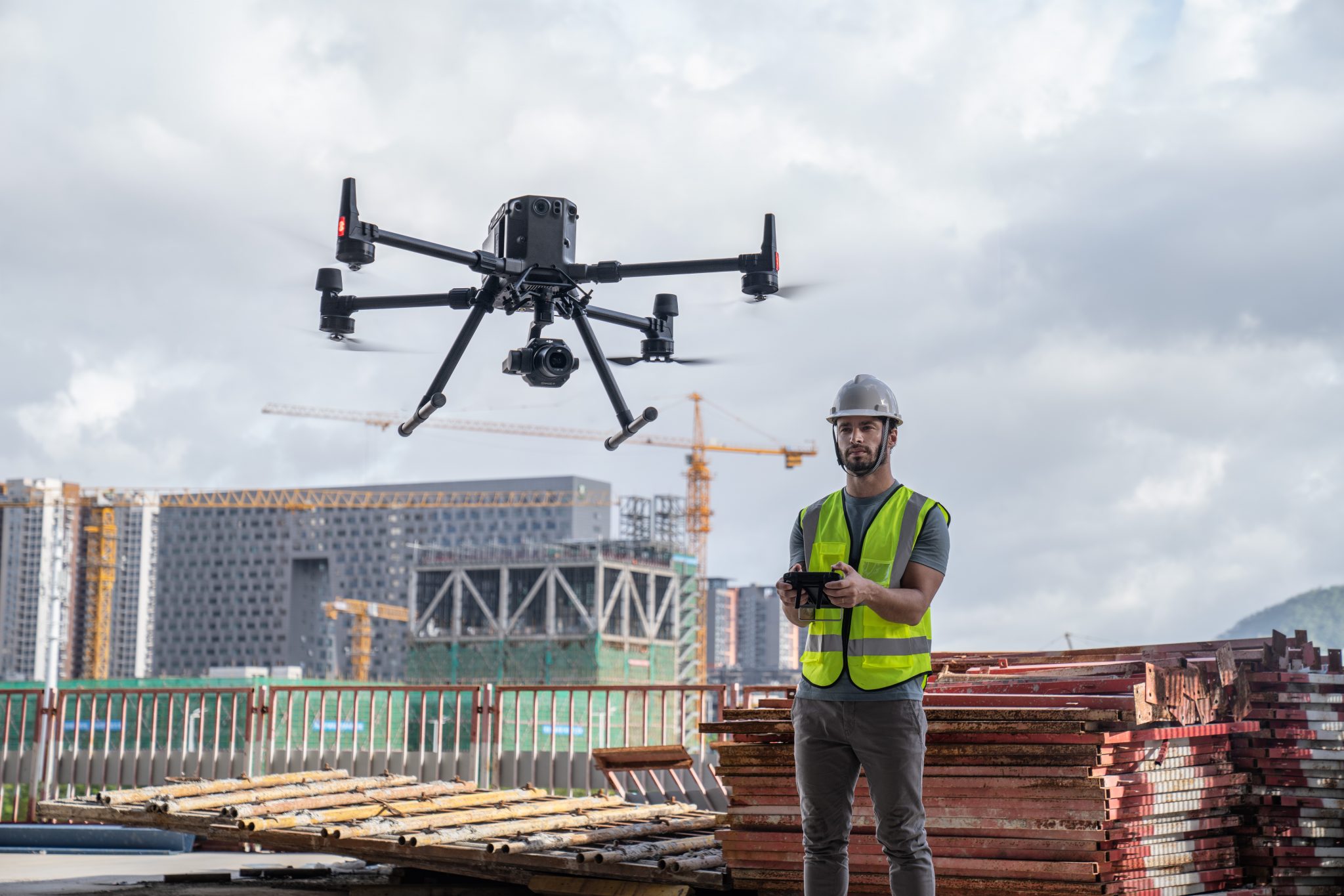 Overview Of The Best Drones For Inspection In 2021 - AEROMOTUS